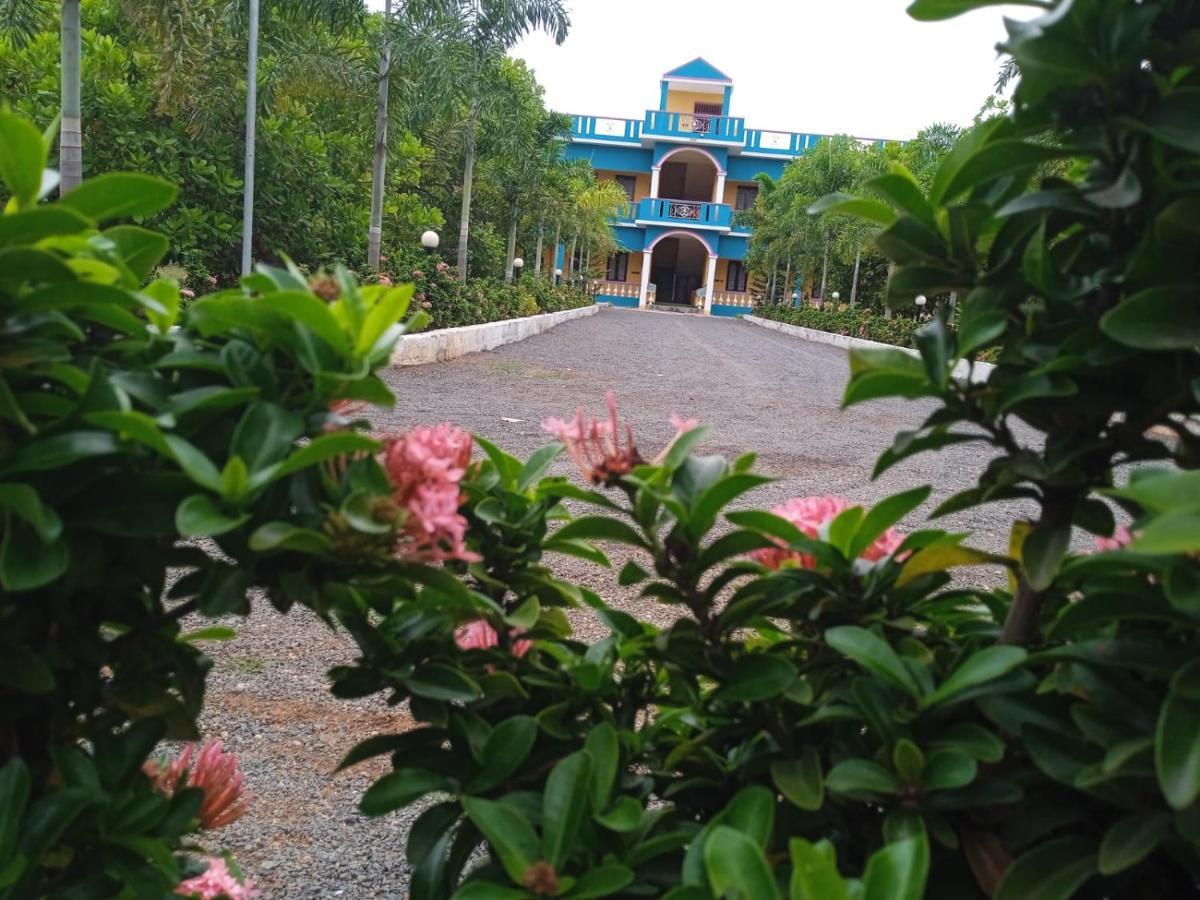 Paradise Forest Resort ปอนดิเชอรี ภายนอก รูปภาพ